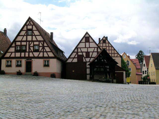 Brunnenhaus am Marktplatz