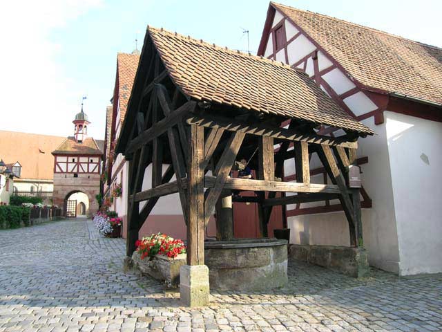 Brunnenhaus am Marktplatz