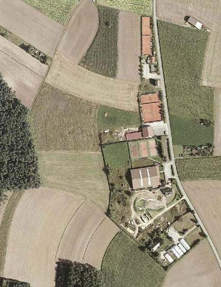 Luftaufnahme Tennishalle und Sch�tzenheim