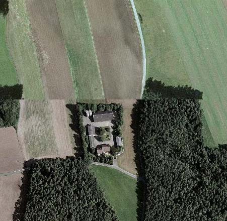 Luftaufnahme des Hofes bei Weitersdorf